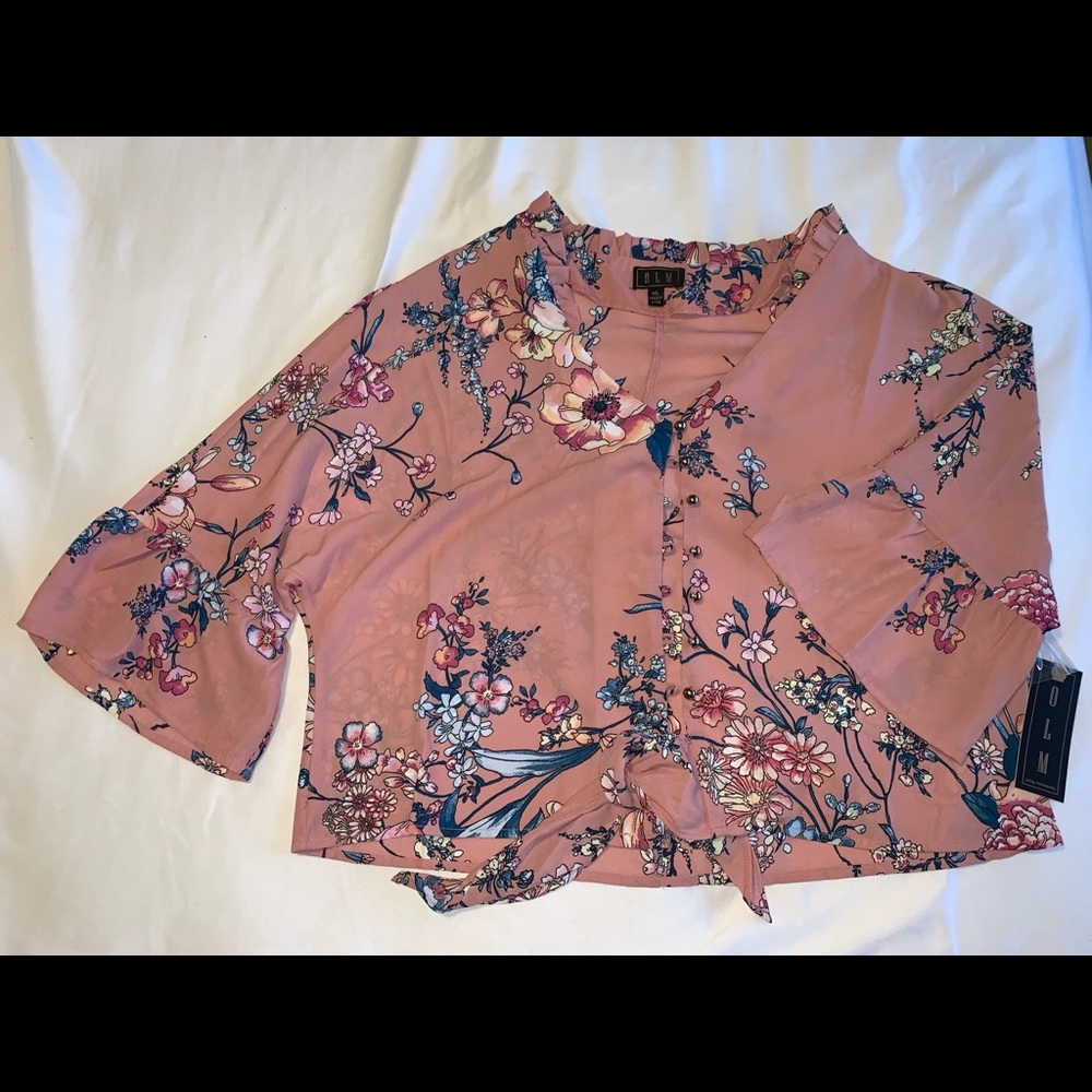 Button down short blouse